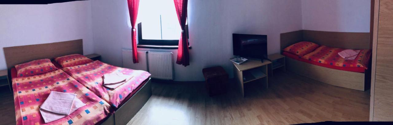 Penzion Pramen Liptovske Sliace Exteriér fotografie